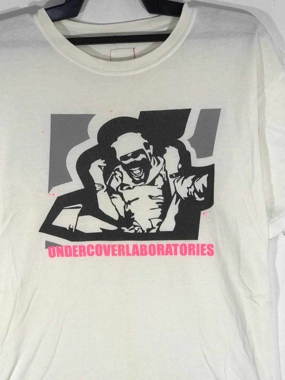 UNDERCOVER RADWIMPS 20TH Tシャツ XL UNDERCOVER RADWIMPS 20TH Tシャツ XL Check Out the FUJI ROCK