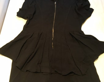 Stylish vintage cocktail dress size 10.