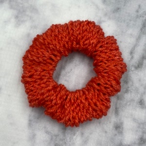 Knit Scrunchie