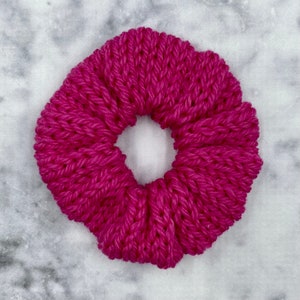 Knit Scrunchie