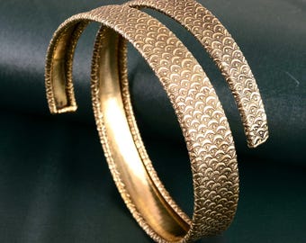 Hammered Brass Arm Cuff: Gold Tribal Armlet, Flexible Wraparound