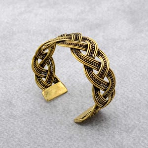 Gold knot Brass Cuff Bracelet, Adjustable Brass Bracelet, Open Cuff Bangle Bracelets, Handmade Bracelet, Braided Bracelet, Minimalist Bangle