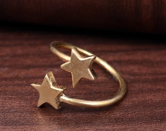 Gold Star ring, Midi star ring, Minimalist Jewelry, Celestial Ring, Trendy star ring, Adjustable ring, Delicate ring, Christmas Ring, Gifts