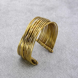 Multiple Wire Bracelet, Free Size Cuff, Chunky Bracelet, Wire Wrapped Wristband, Minimalist Bracelet, Personalized Gifts, Handmade Bracelets