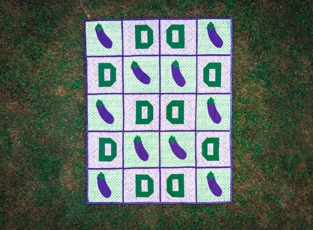 Eggplant Emoji Quiltdirty Joke/funny Gift/dick/wap/divorce Gift/the D