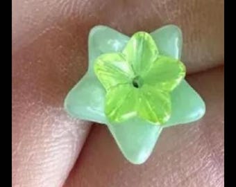 Cuentas de vidrio de uranio con forma de flor, juego de 50
