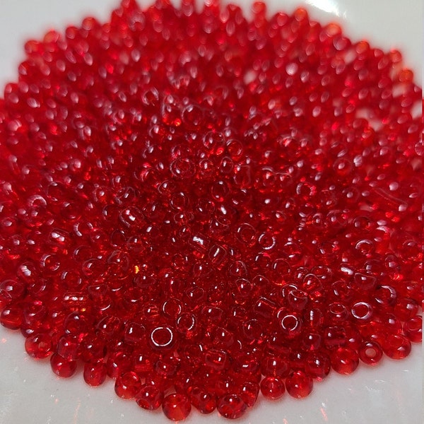 11/0 Transparent Red Seed Beads, 2mm Rocailles, 10, 20 or 50g - Item Number 11952