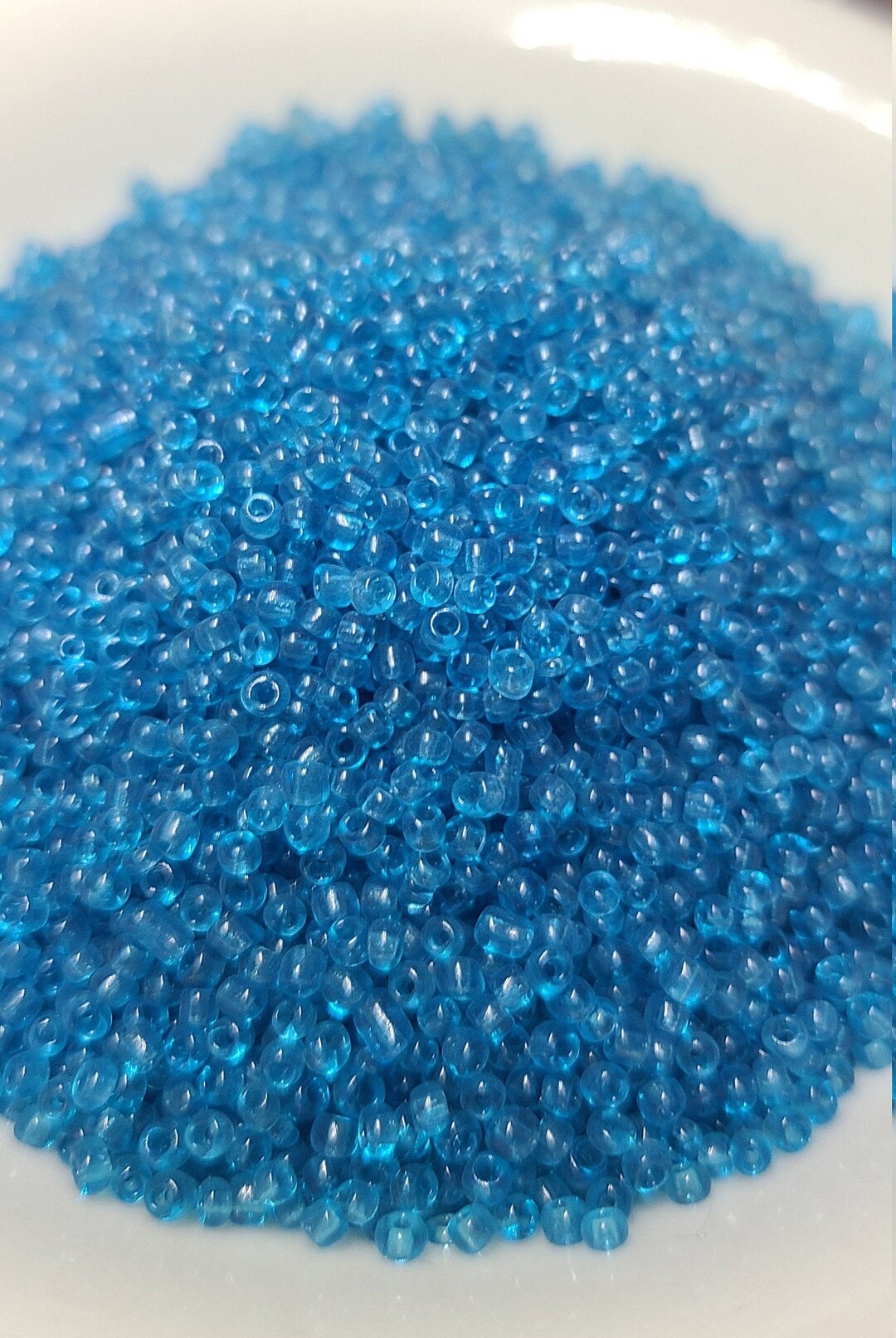 11/0 Opaque Cornflower Blue Seed Beads, 2mm Rocailles - Item Number 11966