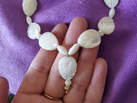 Vintage Handmade Carved Shell Mother Of Pearl Lea… - image 4