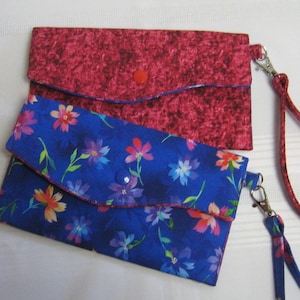 Minimalist Simple Clutch, Clutch Wristlet, Wristlet Carry All, Wristlet Phone Carrier, Simple Wristlet Wallet, Wrist Purse, Hands Free Bag