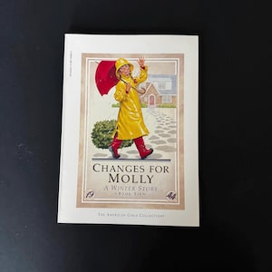 Pleasant Company American Girl Doll Book Six Changes for Molly, a Winter Story first scholastic printing soft cover