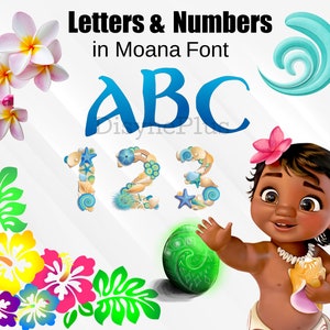 K&ouml;nnte beinhalten: Eine digitale Illustration der Buchstaben A, B und C in einer blauen Schriftart mit wei&szlig;em Umriss. Die Zahlen 1, 2 und 3 bestehen aus Muscheln und anderen Elementen zum Thema Meer. Das Bild zeigt auch eine Cartoon-Abbildung von Moana, einer Figur aus dem Disney-Film Moana, die einen gr&uuml;nen Ball h&auml;lt. Der Text "Letters & Numbers in Moana Font" befindet sich oben im Bild.