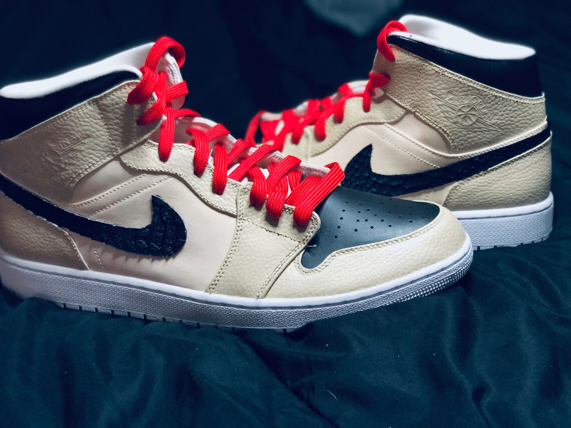 jordan 1s snake