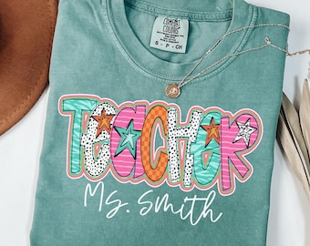 Custom Teacher Shirt, Teacher Name Shirt, Back to School Shirt, Gift for Teacher, Teacher Gifts Personalized, Green Comfort Colors Class Tee