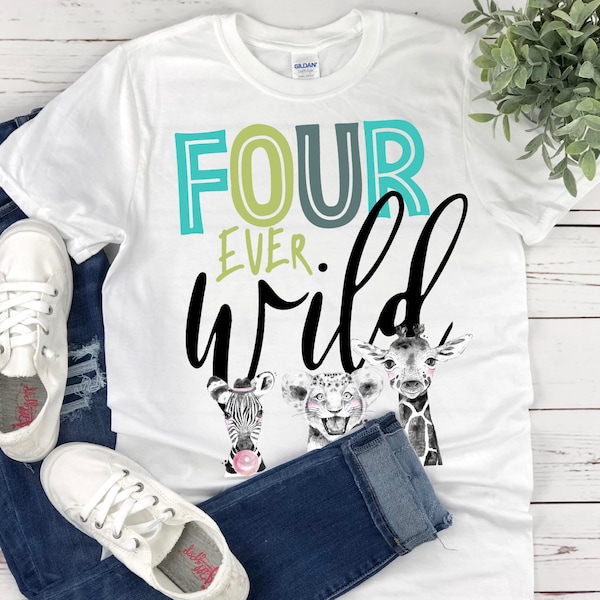 Chemises Fourever Wild, jeunes et sauvages, t-shirt garçon 4e anniversaire, zoo d'animaux safari, chemise quatrième anniversaire, t-shirt jungle zoo safari en famille,