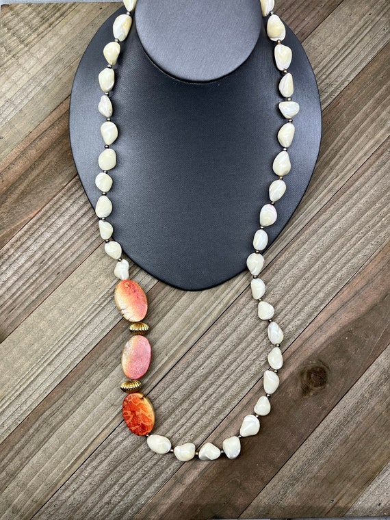 Vintage Apple Coral Necklace, Mother of Pearl Beaded Coral
