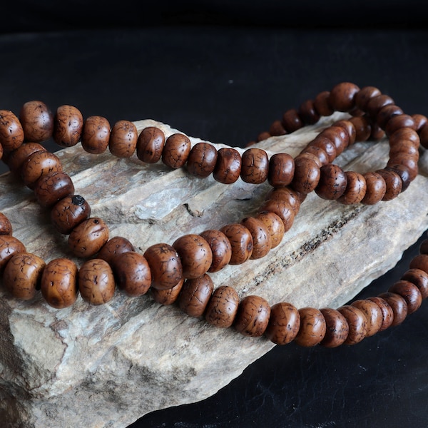 Rare Natural Bodhi Bead Mala - Unique Nepalese Japa Prayer Beads, Natural Bodhi 108 Beads Mala For Meditation And Yoga, Free Bodhi Bracelet