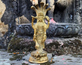 Brass Vishnu Statue: Hindu God of Protection