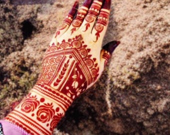 Floral Bridal Henna Stencil – Elegant Mehndi Design for Weddings by Samiya’s Creations