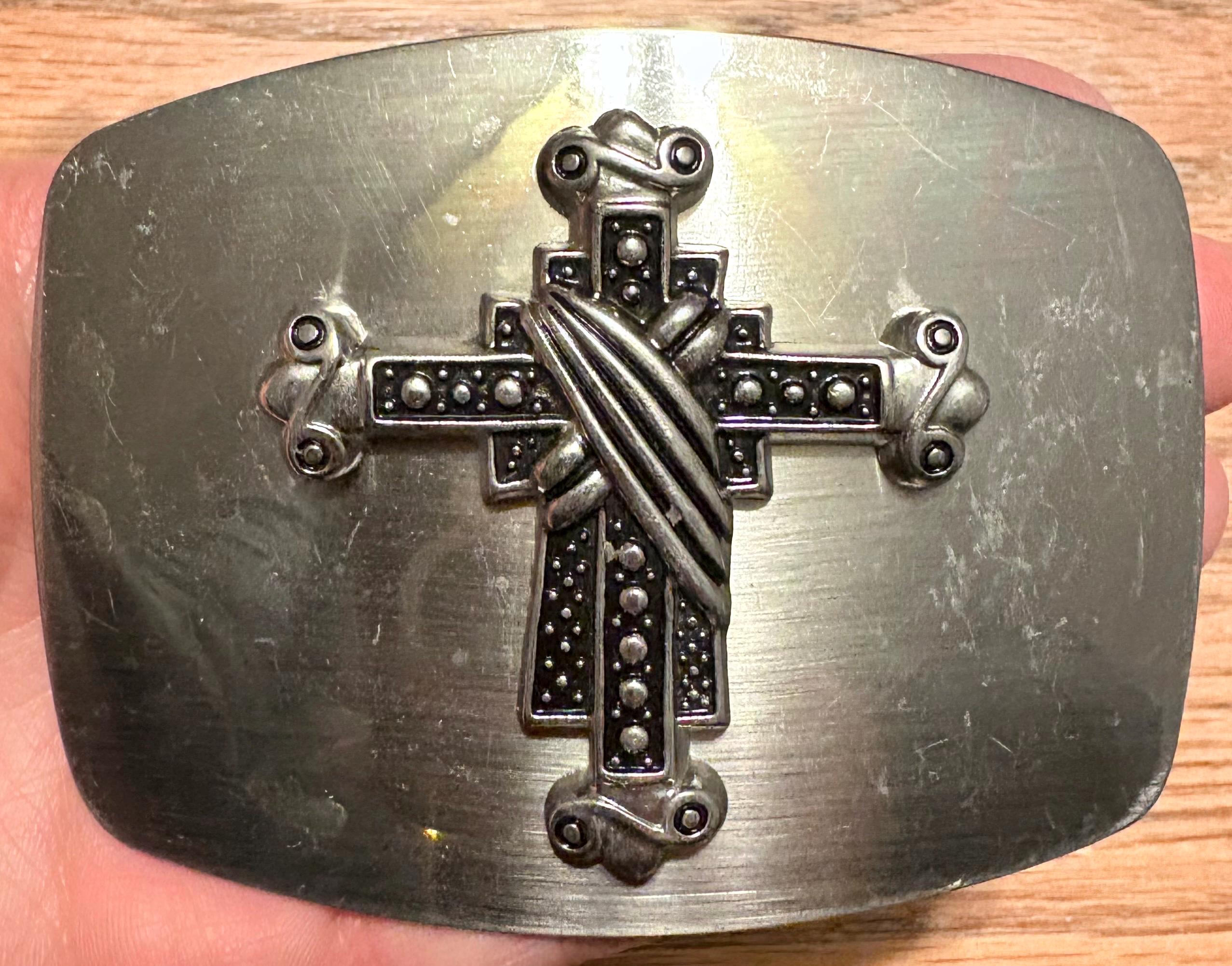 Women\'s Vtg Black and Silver Cross Belt Buckle w Crystal Accents Men Women Fashion Western Black Fabric Oval Belt Buckle  main image 3