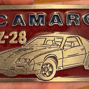 Vintage Camaro Z-28 Muscle Car Trucks Sports Cars Heavy Metal Red Belt Buckle Rare