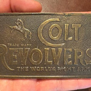 Vintage Colt Revolvers Trademark “The World’s Right Arm” 1980s Hunting Revolver Rifles Western Heavy Brass Belt Buckle Rare