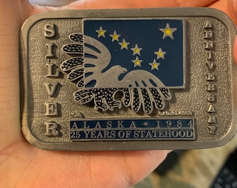 Vintage 1984 Silver Anniversary Alaska 25 Years of Statehood Frontier Marketing Silver Colored Pewter Belt Buckle
