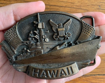 Vintage Hawaii Stati Uniti 1981 Bergamont Brass Works Fibbia per cintura in ottone massiccio rara