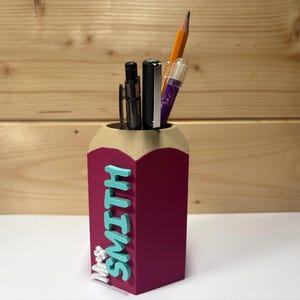 Personalised Teacher Pen Pot, Pencil Shaped Desk Tidy, Custom Name Stationery Holder, End of Term Teacher Gift, Classroom Desk Organiser