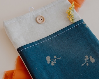 Floral Book Sleeve with Pocket: Steel Blue Book Protector