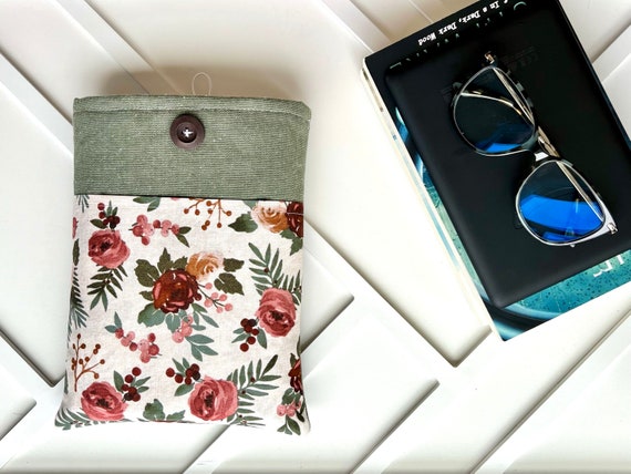 Floral Book Sleeve with Pocket: Canvas Book Protector
