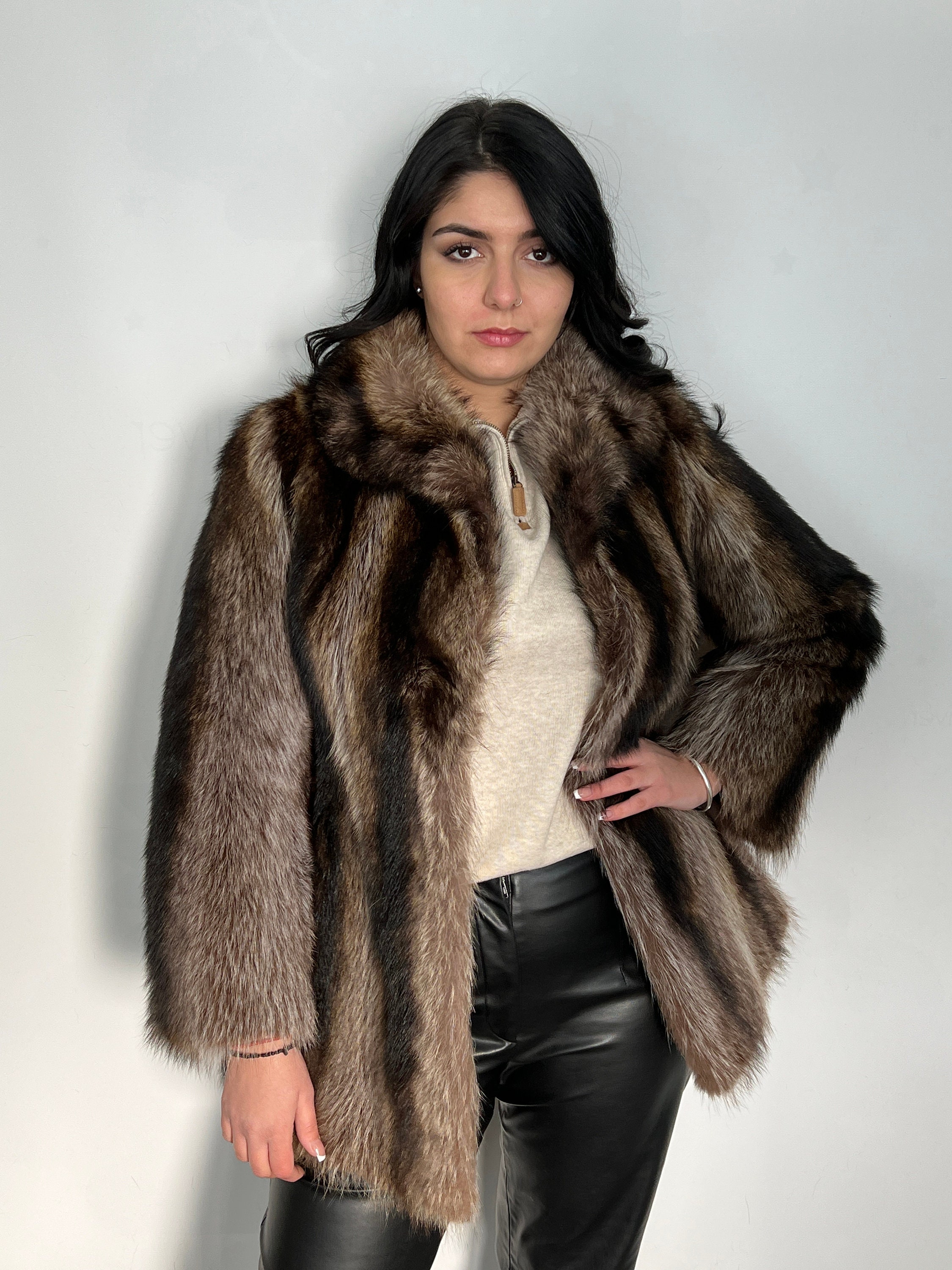 Vintage Real Fur Bizam Jacket | Size M-L [formal Winter Fur Coat