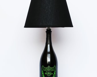 Lampe bouteille lumineuse Dom Pérignon, lampe de luxe, étiquette lumineuse verte