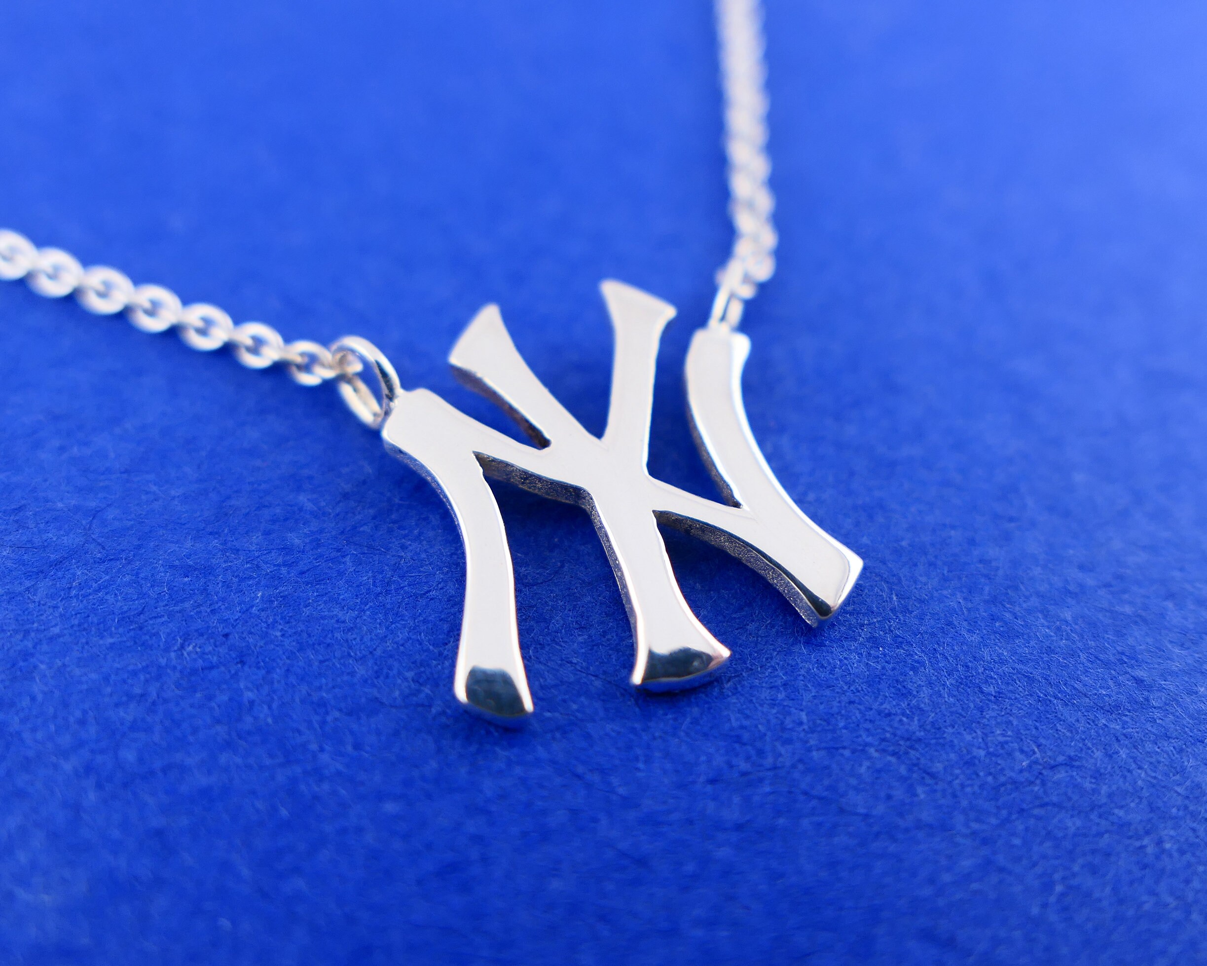 Sterling Silver New York Yankees Baseball Necklace NY Yankees