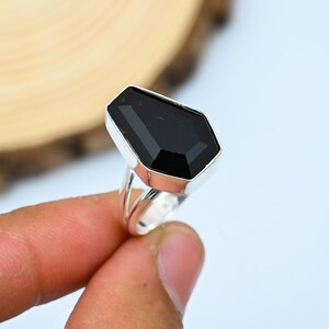 Black Onyx Coffin Ring, Tiny Coffin Ring, 925 Sterling Silver Ring, Minimalist Ring, Coffin Onyx Gemstone, Birthday Ring, Gift for Her