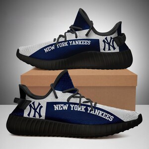 yankees yeezy shoes