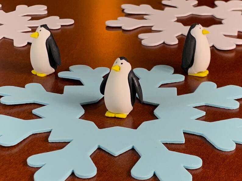 Kids Winter Party Games Penguin Waddle Snowball Memory Paper Party Supplies Party Favors Games - penguin egg roblox
