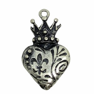 Crowned Heart Needle Minder