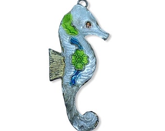 Adorable Enamel Sea Horse Needle Minder