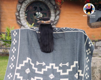 Handmade Alpaca Wool Blanket. (Globe Thistle) Queen Size. Handcrafted by Indigenous Hands. Super Soft and Warm. FREE SHIPPING! Gift Ideas
