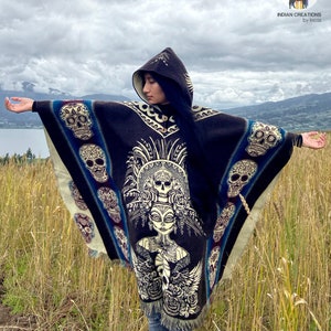 Poncho unisex de alpaca. (Diosa Azteca) ¡HECHO EXCLUSIVAMENTE A MANO por manos indígenas! Ideas para regalos de Navidad.