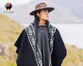 Handgefertigter Wolle Poncho (Midnight) Handgefertigt von Indigenen Händen. Waschbar in der Maschine! Kostenloser Versand! San Valentine Geschenkideen