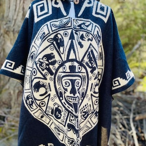Alpaca Poncho. (Aztec Calendar I) Very soft and warm with hood. One size and Unisex use. Gift Ideas