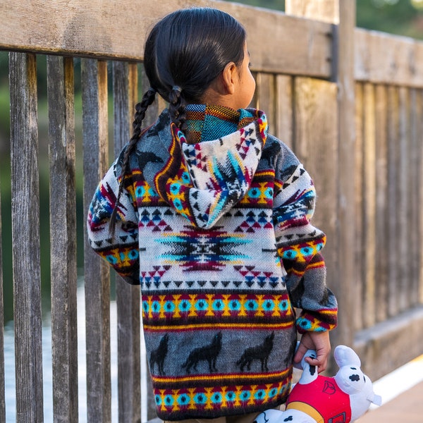 Vestes faites main en alpaga pour tout-petits/enfants. (Loup natif) Super doux, super chaud, super mignon. Livraison gratuite ! Idées cadeaux