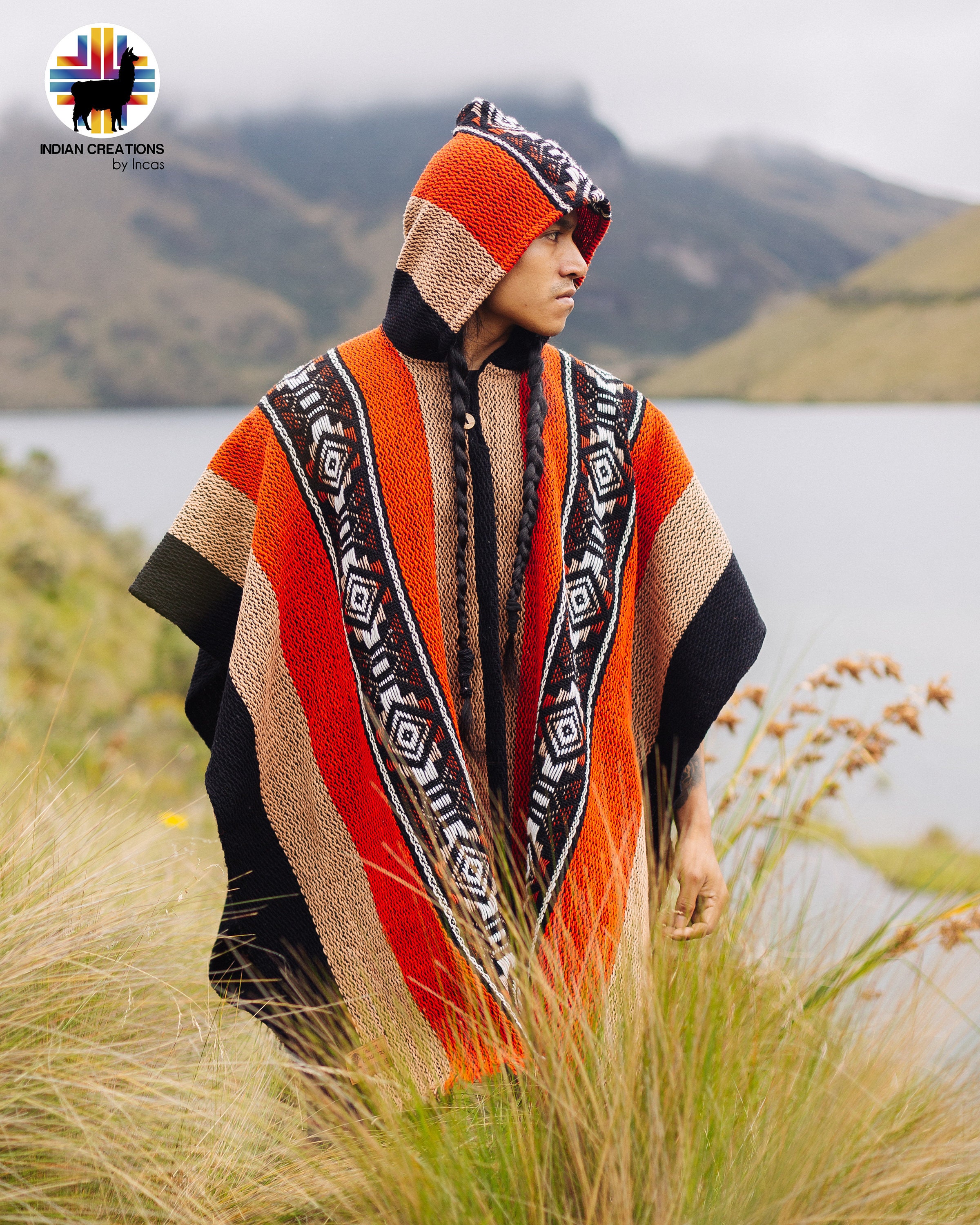◇MONOHA◇ Handmade wool cape (ivory / beige / black) Handmade wool cape (ivory / beige / black) : MONOHA