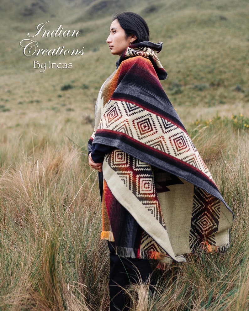 Poncho in alpaca geometrico dei nativi americani Desert Thunder. DESIGN ESCLUSIVO Ultra morbido e caldo. Lavabile in lavatrice Idee regalo per San Valentino immagine 5