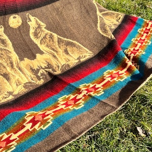Native Spirit Wolf Quilted Blanket NCU0TH137