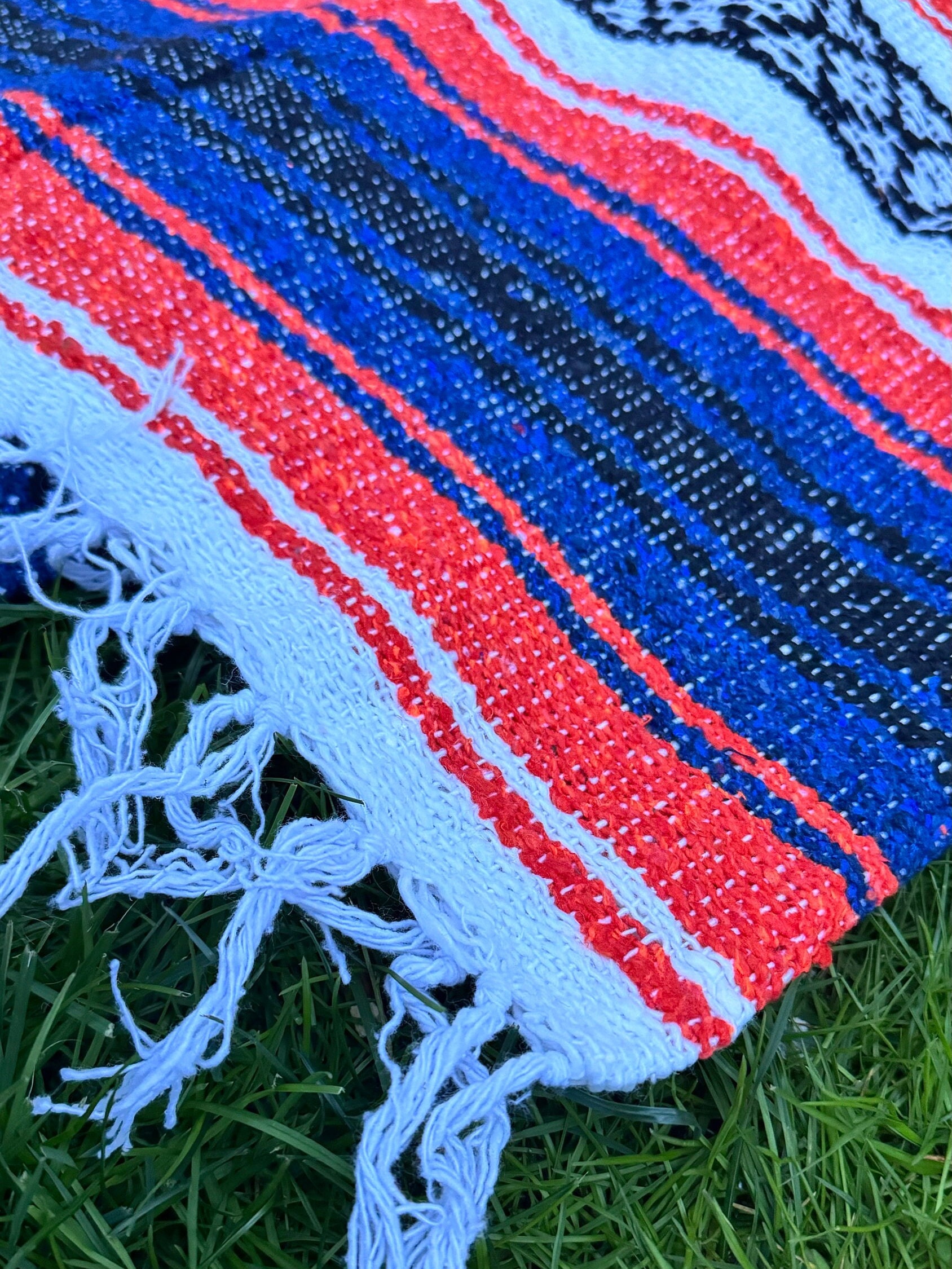 Open Road Goods Coperta Da Yoga Messicana Nera - Serape Spessa Con Diamanti Navajo Con Strisce Rosse, Marroni, Marrone Chiaro E Bianche - Foto 3