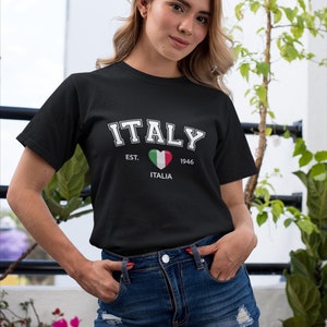 Italy Shirt | Preppy Collegiate | Italian Flag Unisex Adult T-shirt