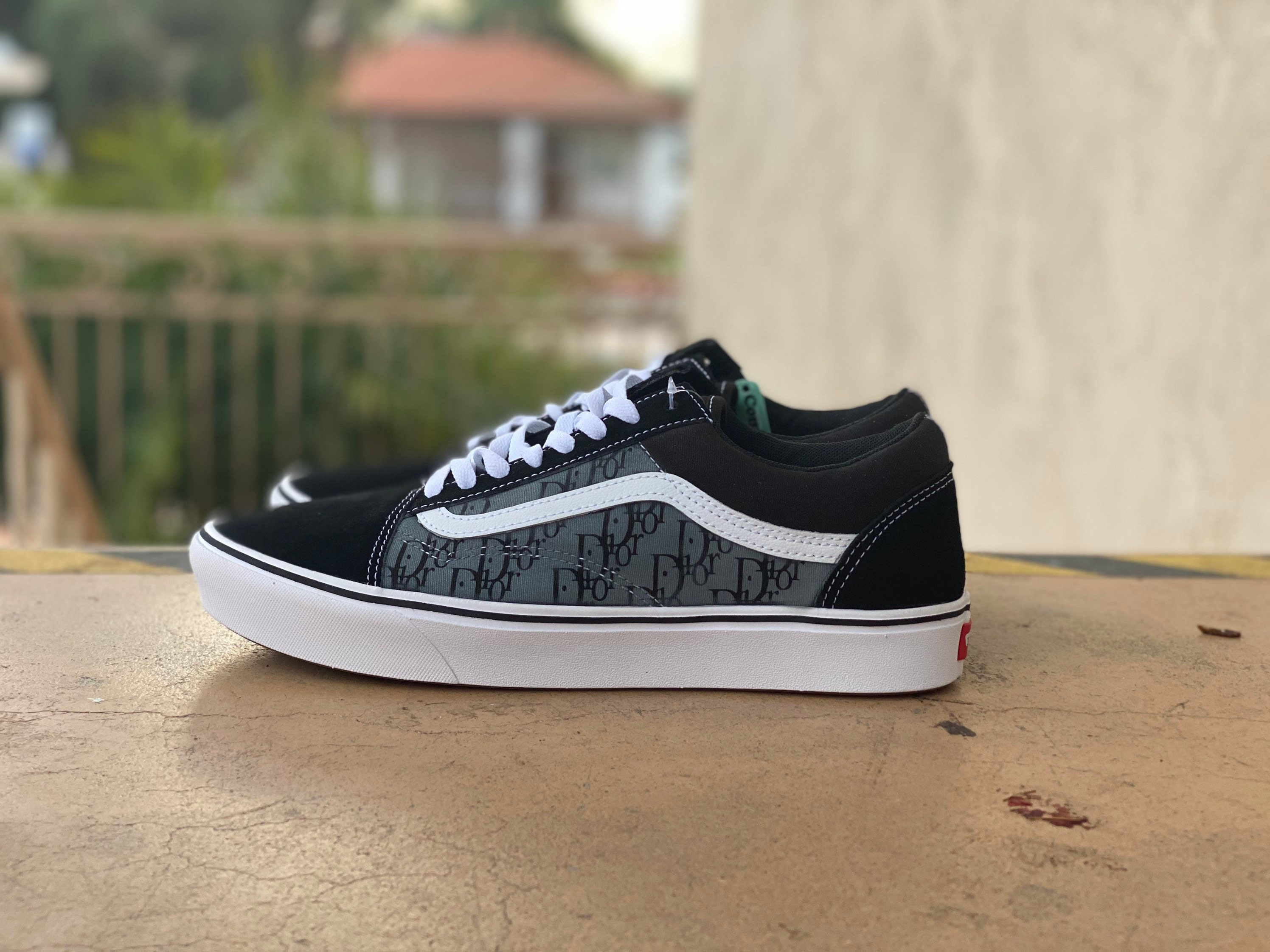 dior vans price